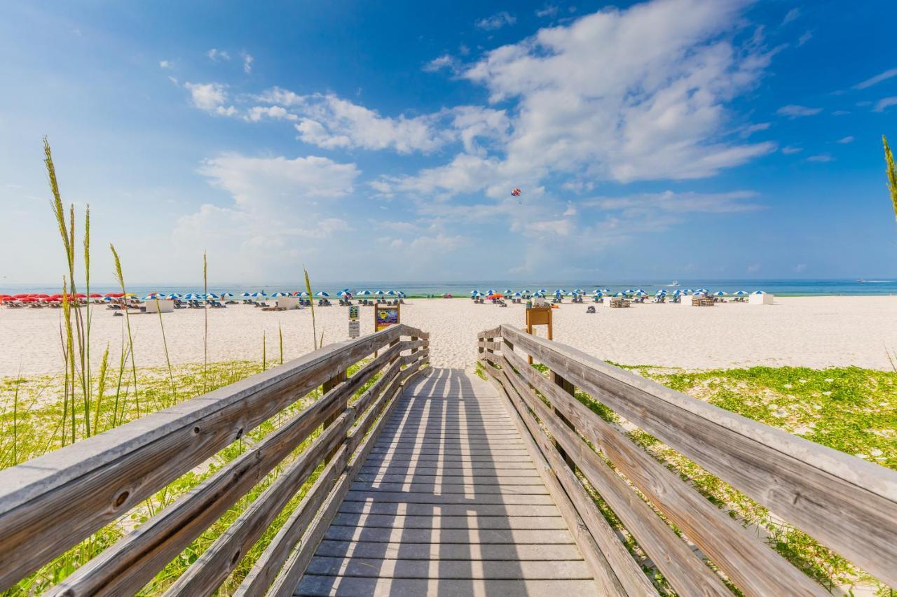 Holiday Inn Express Orange Beach - On The Beach, An Ihg Hotel Exterior photo