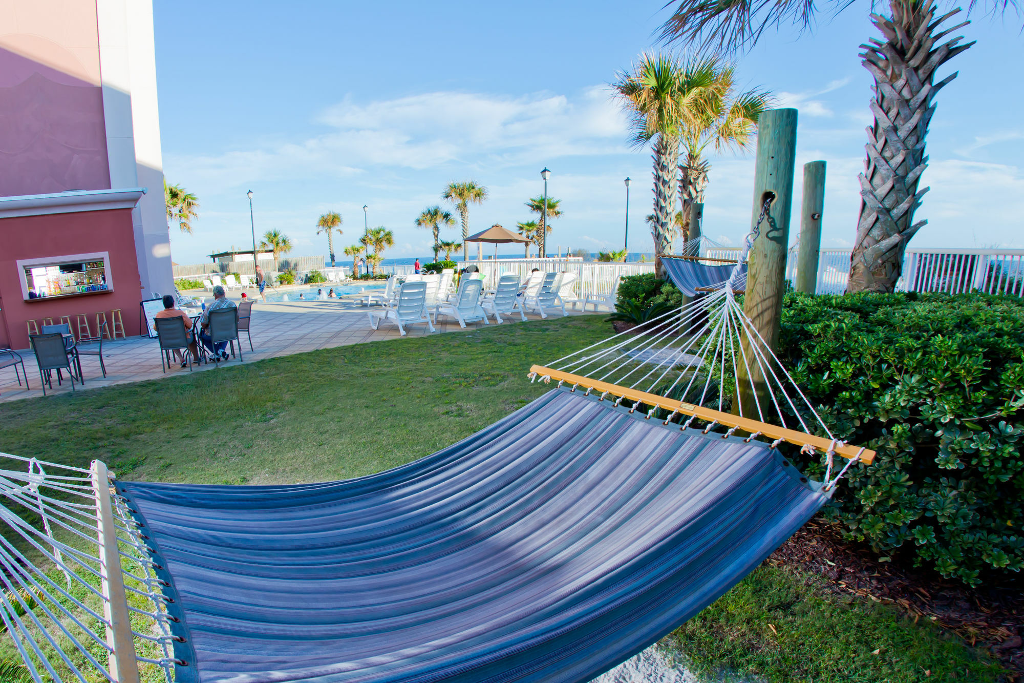 Holiday Inn Express Orange Beach - On The Beach, An Ihg Hotel Exterior photo